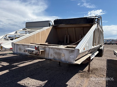 1981 Mate 40 ft T/A Aluminum Belly Dump Trailer