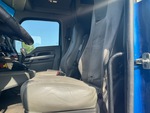 Cab with Seats/armrests