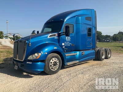 2016 Kenworth 600B 6x4 تراكتور شاحنة كابينة النوم (ثنائية المحور)