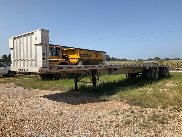 2005 Reitnouer 48 ft T/A Spread Axle Flatbed Trailer