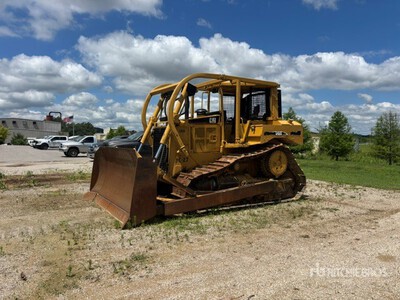 2006 Cat D6R XL III جرافة مجنزرة