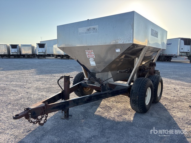 2021 Adams T/A 6 Ton Fertilizer Spreader