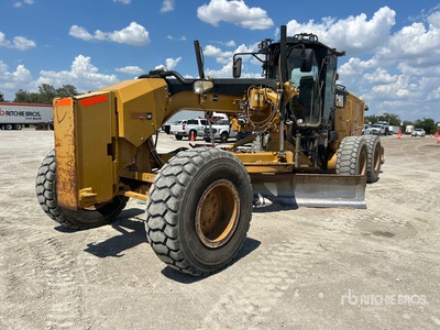 2016 Cat 140M3 VHP ممهدات الأرض الآلية