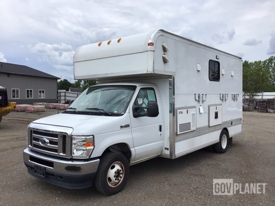 2021 Ford E-450 Econoline Mobile Chemical Laboratory