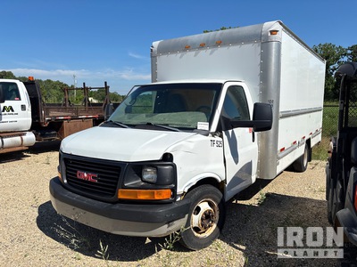 2012 GMC Savana 4x2 Camion fourgon