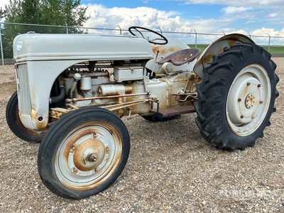 Ford 2WD Tractor