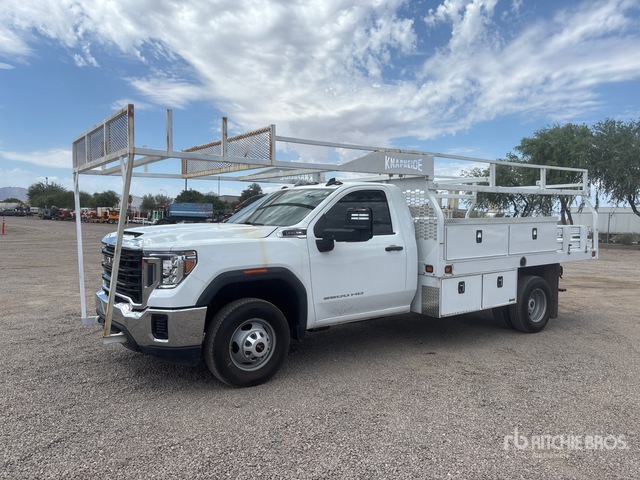 2021 GMC 3500HD 4x2 Flatbed Truck