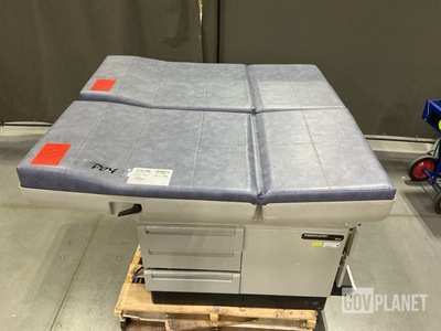 (2) Midmark 404 Examination Tables