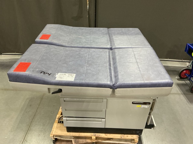 (2) Midmark 404 Examination Tables