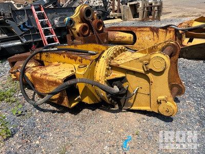 Quantity of (2) LaBounty UP70 Rotating Lugged Cat 350, Includes Shear Tip and Pulverizer Attachment Cesoia idraulica - Fits Cat 350