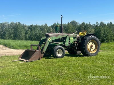 1961 John Deere 4010 2WD Wide Front Antique Tractor