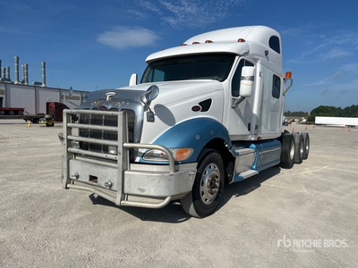 2003 Peterbilt 387 8x4 Tri/A Sleeper Truck Tractor