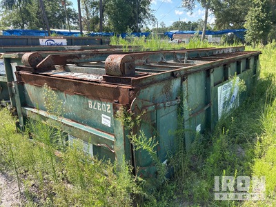 22 ft 8 in 20 cyd Roll-Off Container