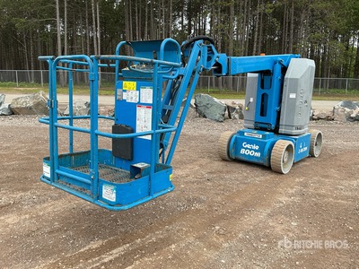 2013 Genie Z-30/20N 2WD Electric Articulating Boom Lift