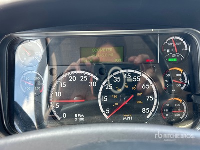 2019 Freightliner M2 106 4x2 Van Truck