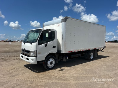 2020 Hino 195 4x2 Van Truck