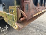 Configuration with Tailgate Latch