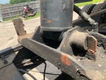 Underbody with Cylinder Pins and Bushings