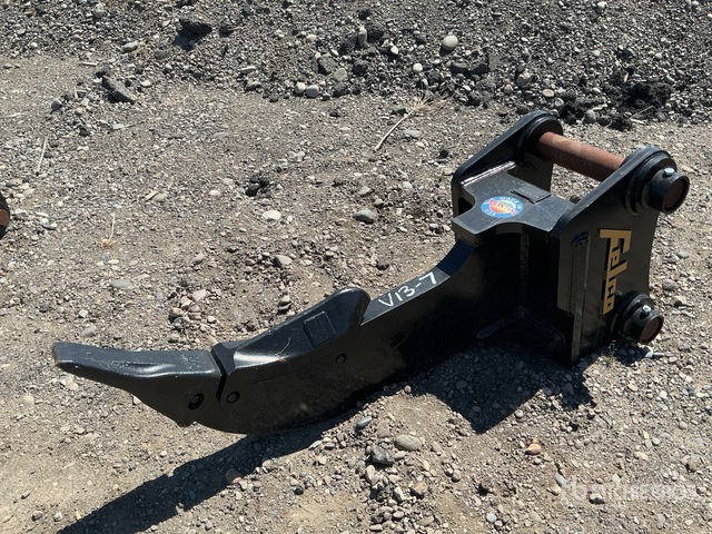 5 in FELCO SY265 RIPPER TOOTH 42" SHANK 3" GUARD Ripper (Unused)