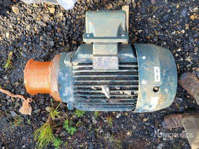 Toshiba 0304XDSB42A-P Electric Motor