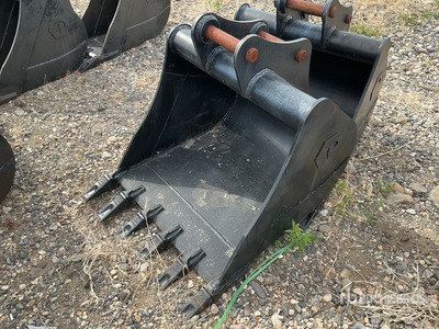 Prosource  36 in .47 cyd Digging Excavator Bucket - Fits Sany SY75/SY80 (Unused)