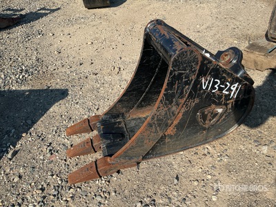 Sany 12 in Digging Excavator Bucket - Fits Sany SY26 (Unused)