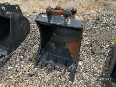 Sany 24 in Digging Excavator Bucket - Fits Sany SY50 (Unused)