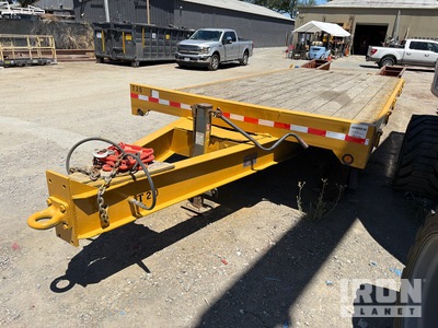 1998 Towmaster T-20 24 ft T/A Equipment Trailer