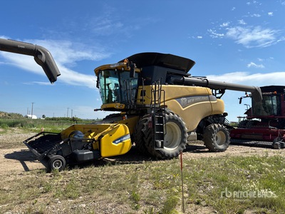 2014 New Holland CR8090 Moissonneuse-batteuse