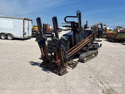 2020 Universal Uni 25 x 36 Perforatrice directionnelle