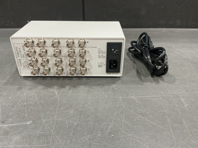InLine IN3254 High Resolution Series Analog RGBHV Distribution Amplifier Block InLine IN3254 High Resolution Series Analog RGBHV Distribution Amplifier Block