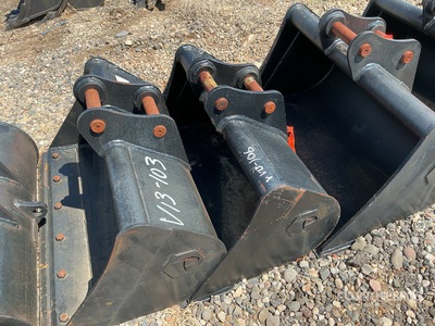 Prosource  36 in .17 cyd Cleanup Excavator Bucket - Fits Sany SY26 (Unused)