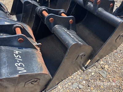 Prosource  36 in .28 cyd Cleanup Excavator Bucket - Fits Sany SY50 (Unused)