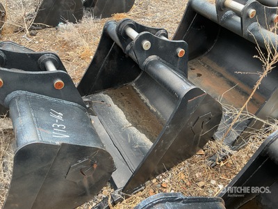 Prosource  36 in .28 cyd Digging Excavator Bucket - Fits Sany SY50 (Unused)