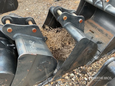 Prosource  36 in .28 cyd Digging Excavator Bucket - Fits Sany SY50 (Unused)
