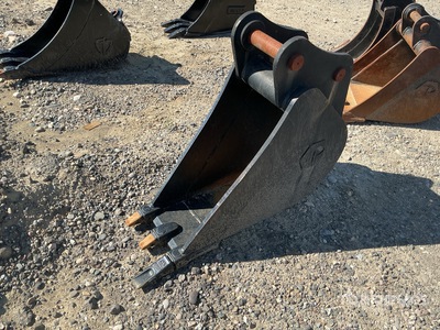 Prosource  12 in .1 cyd Digging Excavator Bucket - Fits Sany SY35 (Unused)