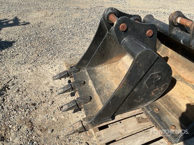 Prosource  24 in .13 cyd Digging Excavator Bucket - Fits Sany SY35 (Unused)