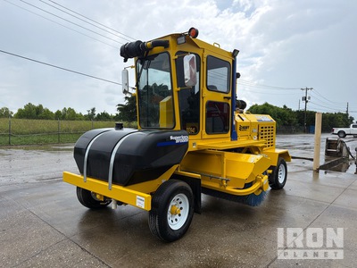 2024 Superior Broom DT74J Self-Propelled Broom (Unused)