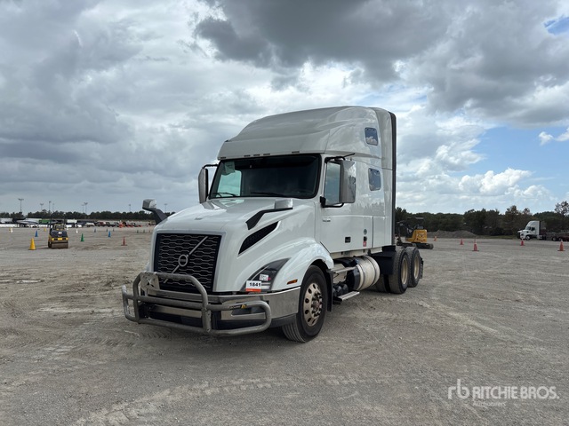 2023 Volvo VNL760 6x4 T/A Sleeper Truck Tractor