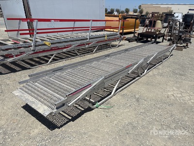 2019 Safesmart 15AS1836-OT Adjustastair 18-Step 15'x3'
