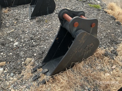 Prosource  12 in .1 cyd Digging Excavator Bucket - Fits Sany SY60 (Unused)