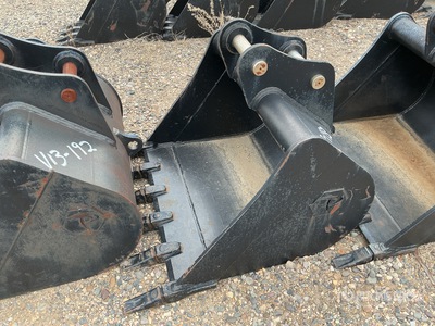 Prosource  36 in .37 cyd Digging Excavator Bucket - Fits Sany SY60 (Unused)