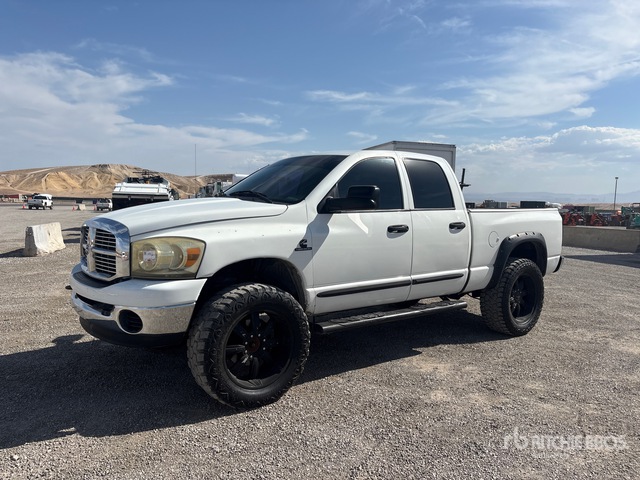 2006 Dodge 3500 4x4 Crew Cab Pickup