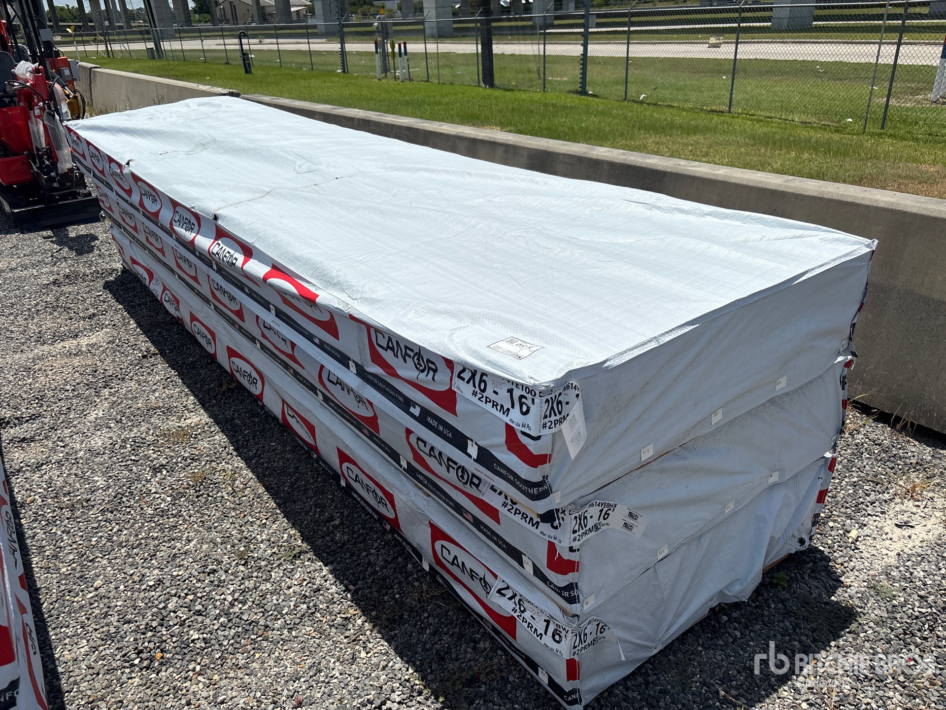 Quantity of (192) 2 x 6 x 16 SYP #2 Prime Grade Kiln Dried-Heat Treated S4S Lumber (Unused)