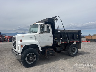 1980 Ford F9000 4x2 S/A Dump Truck
