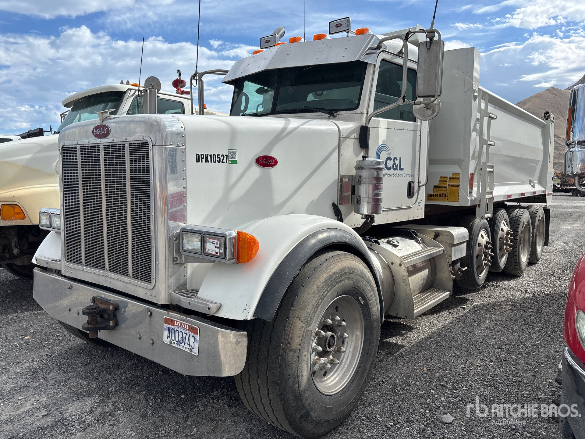 2006 Peterbilt 378 10x4 Quad/A Dump Truck