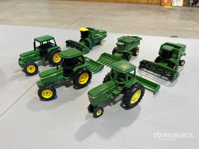 John Deere 1/16 Scale Die-Cast Farm Equipment