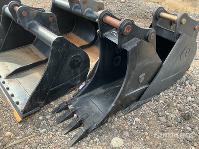 18 in Digging Excavator Bucket - Fits Sany SY95 (Unused)