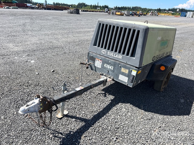 2012 Sullair 185 cfm Mobile Air Compressor