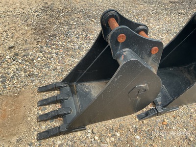 Prosource  18 in .13 cyd Digging Excavator Bucket - Fits Sany SY50 (Unused)